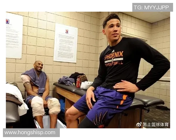 八卦爆料：布克被曝与明星传出绯闻